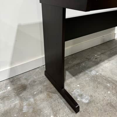 Yamaha YDP-113 Digital Piano With Stool and Sustain Pedal Bild 4