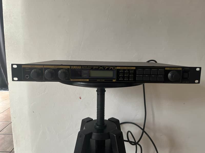 Yamaha FX770 image 1