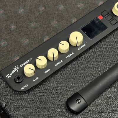 Fender Rumble Studio 40 - (Used) image 5
