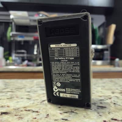 Boss DD-3(b) Digital Delay 2001 - Present - White image 3