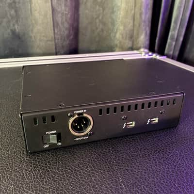 Universal Audio UAD-2 Satellite OCTO Core Thunderbolt DSP Accelerator 2019 - 2020 - Black image 3