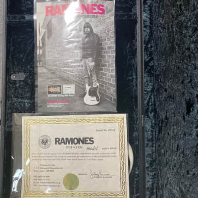 Mosrite Johnny Ramone Model First Production Version 2001 - White image 9