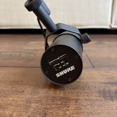 Shure SM7B Cardioid Dynamic Microphone SM 7B image 4