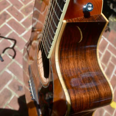 Larrivee L-09 2011 Acoustic / Electric w/Hardcase image 10