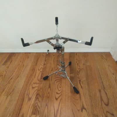 Yamaha Series 7000 single braced snare drum or tom stand excellent condition! image 1