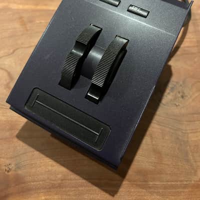 Full Pitch & Mod wheel assembly for Kurzweil K2600/K2600S/K2600X/K2600XS/K2661 1999 - Purple