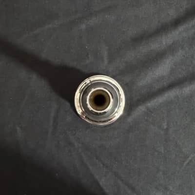Laskey 30H (American Shank) 2025 - Silver image 3