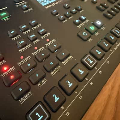 Elektron Analog Four MKII 4-Voice Tabletop Analog Synthesizer 2017 - Present - Grey image 4