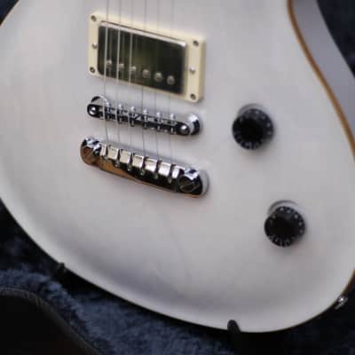 FGN Expert Flame Exotic Maple Top - See Thru White image 6