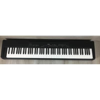 Yamaha P-80 con custodia image 2