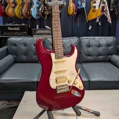Fender Player II Stratocaster HSS 2024 - Present - Transparent Cherry Burst image 1