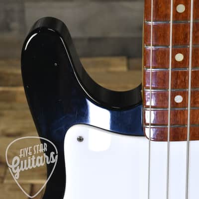 Pre-Owned 1977 Rickenbacker 3001 Left-Handed 4 String Bass - JetGlo with Hard Shell Case image 16