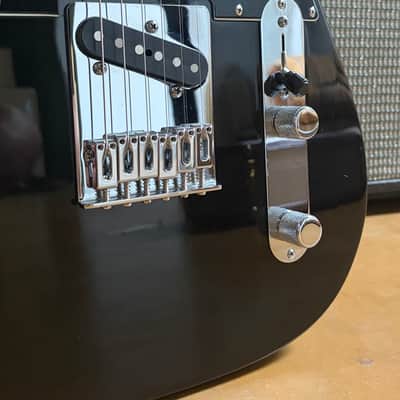 2011 Fender Deluxe Blackout Telecaster – Black – 3-Pickup – MIM – MX11177119 image 3