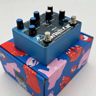 Old Blood Noise Endeavors Whitecap Asynchronous Dual Tremolo 2019 - Present - Graphic image 3