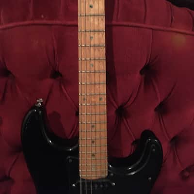 Fender Special Edition Lite Ash Stratocaster 2004 - 2008 - Black image 3