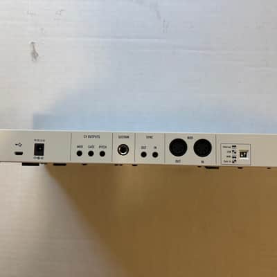 Arturia KeyStep 32 2016 - White image 4