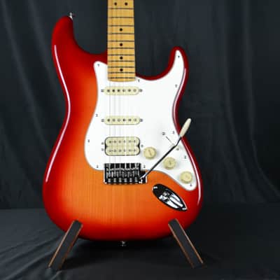 Fender Player II Stratocaster HSS 2025 - Aged Cherry Burst image 1