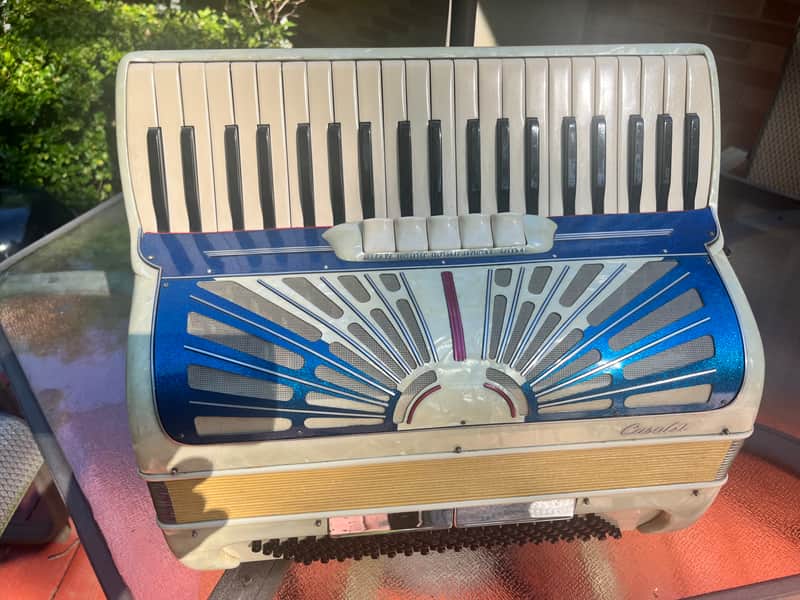 Caralli Full Size Accordion * Excellent image 1