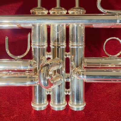 Bach 180S43 Stradivarius Professional Model Bb Trumpet Silver-Plated w/ Original Carrying Case, Mouthpieces & Mute image 8