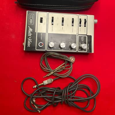 Conn Multi Vider fuzz/sub octave with bag, mic, cords and manual