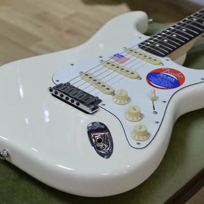 Fender Jeff Beck Stratocaster - Olympic White - Incl Vintage Style Tweed Case image 3