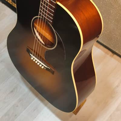 Gibson Custom 1942 Banner J-45 Reissue Vintage Sunburst 2023 image 7