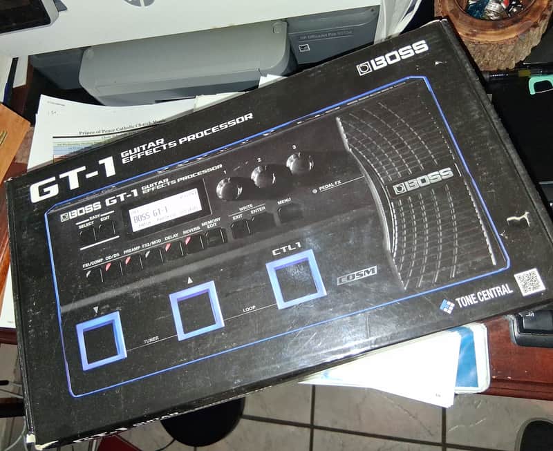Boss GT-1 Guitar Effects Processor 2016 - Present - Black image 1