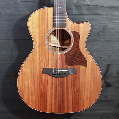 724ce Grand Auditorium / V-class Acoustic-Electric Guitar - Natural Hawaiian Koa image 1
