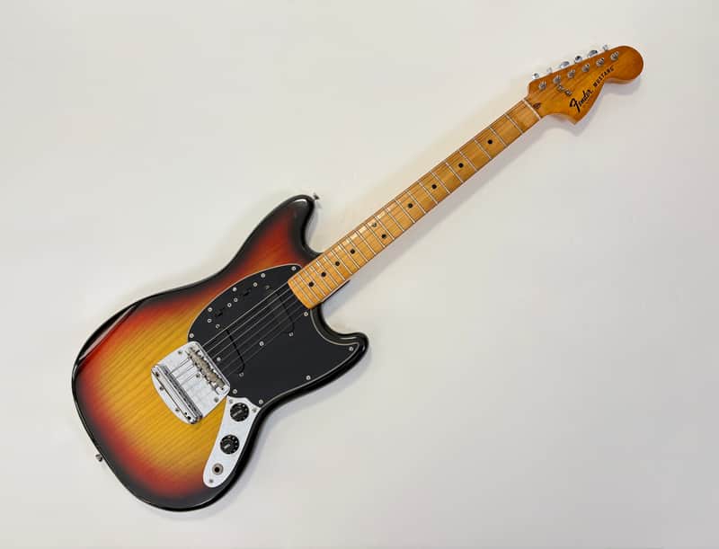 Fender Mustang 1976 Sunburst image 1