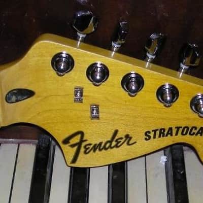 Fender Squier Strat 70's-style 22 fret Maple Strat Neck w/Tuners image 3