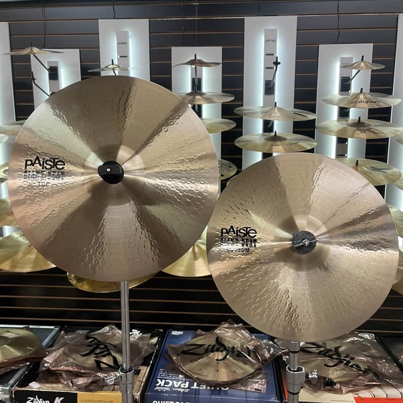 PAISTE 14" GIANT BEAT HI-HATS 796G TOP - 1018G BOTTOM - FLOOR MODEL image 1