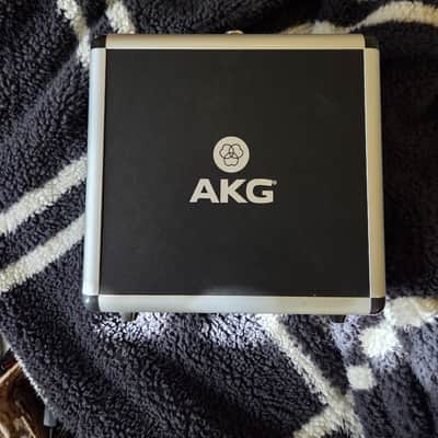 AKG P220 Large Diaphragm Cardioid Condenser Microphone 2010s - Black image 5
