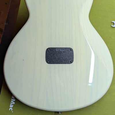 2007 - 2014 Taylor SB1-X Solidbody Classic with Top-Load Bridge - Trans White image 4