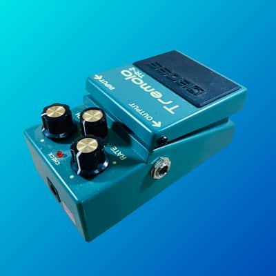 Boss TR-2 Tremolo image 3