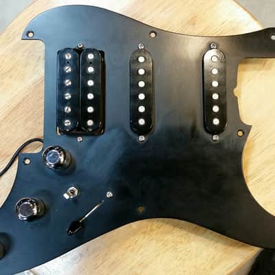 Kramer Loaded Pickguard Focus 3000 80s Black image 1