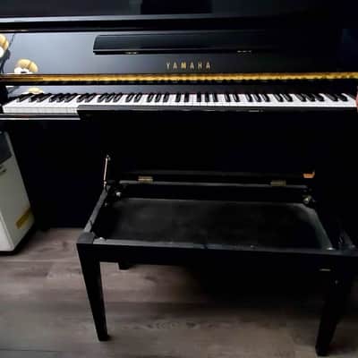 Yamaha P116 1991 - Polished Ebony image 2
