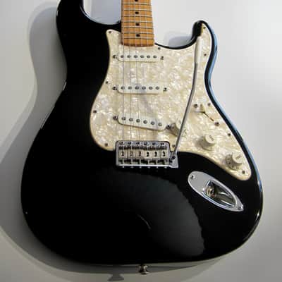 Immagine Fender Deluxe Powerhouse Stratocaster Guitar Dummy Coil Active Electronics Circa-2002-Black - 7