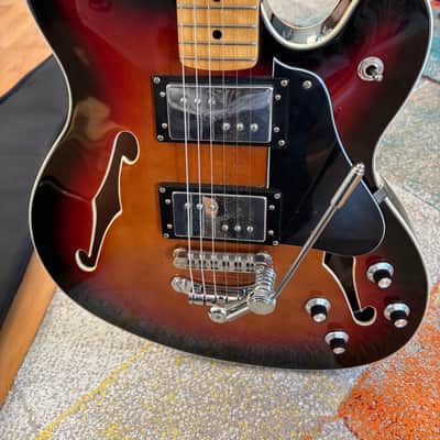 Fender Modern Player Starcaster Guitar 2014 - 2017 - Aged Cherry Burst image 4