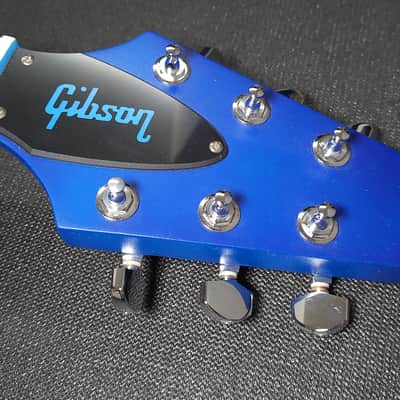 Gibson Custom Shop 70s Flying V Limited Run w/OHSC & COA image 7
