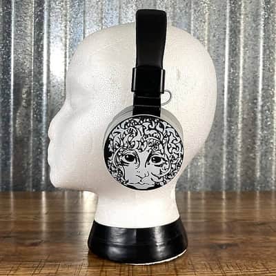 Electro-Harmonix EHX NYC Cans Wireless Rechargeable Bluetooth Headphones image 4