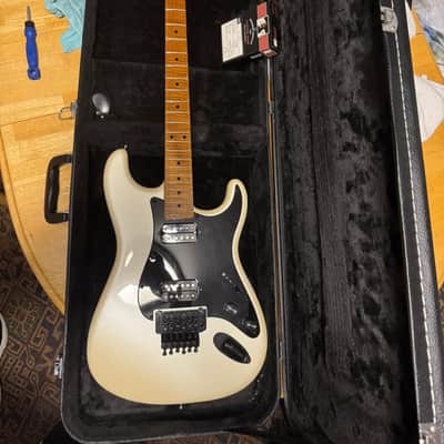 Fender Jeff Beck Modified Floyd Rose Banana Headstock George Lynch Van Halen image 2