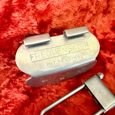 Epiphone Frequensator guitar tailpiece c 1960 - Nickel Thinline original vintage USA casino riviera sorrento image 2