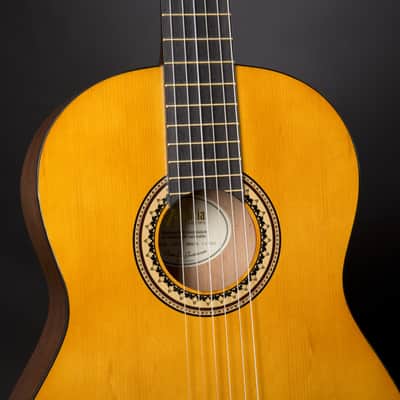 Valencia VC 204/L Lefthand Antique Natural - Lefthand Classical Guitar image 5
