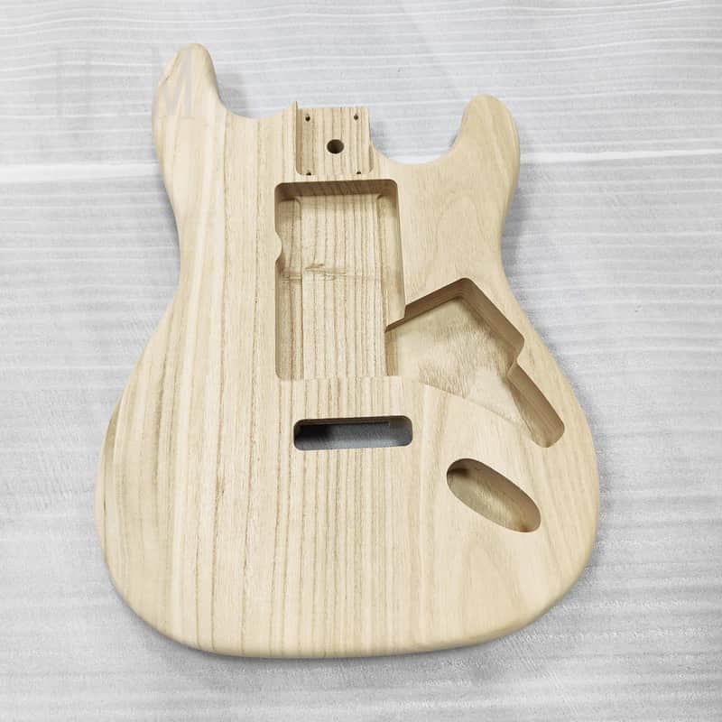 Unfinished Poplar Wood Stratocaster Strat Style Body image 1
