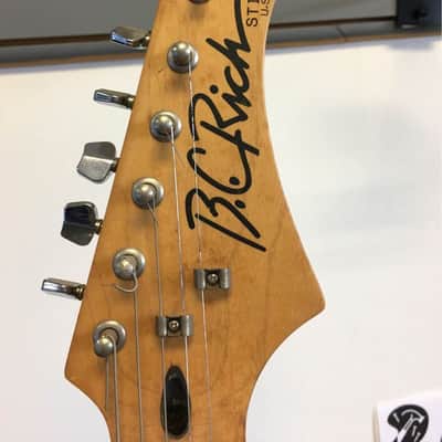 B.C. Rich U.S. Series STIII David Gilmour 'Black Strat' custom tribute image 3