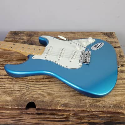 2017 Fender Standard Stratocaster - Ocean Turquoise image 7