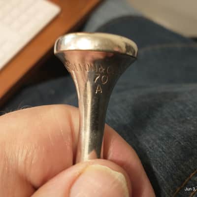 Frank Holton Collegiate cornet with rare Holton 70A mouthpiece image 22
