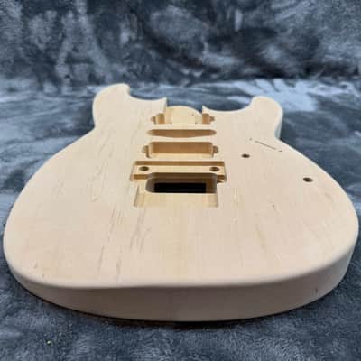 Unbranded RG - Strat 2025 - Unfinished image 3