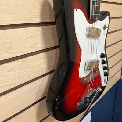 Harmony H17 Silhouette / Bobkat 1965 - Cherry Red Sunburst image 3