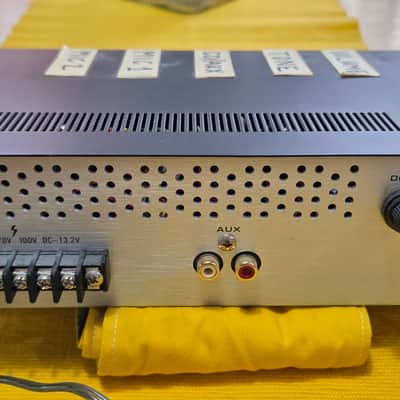 Golden PA-60 1980s - Silver / Black image 2